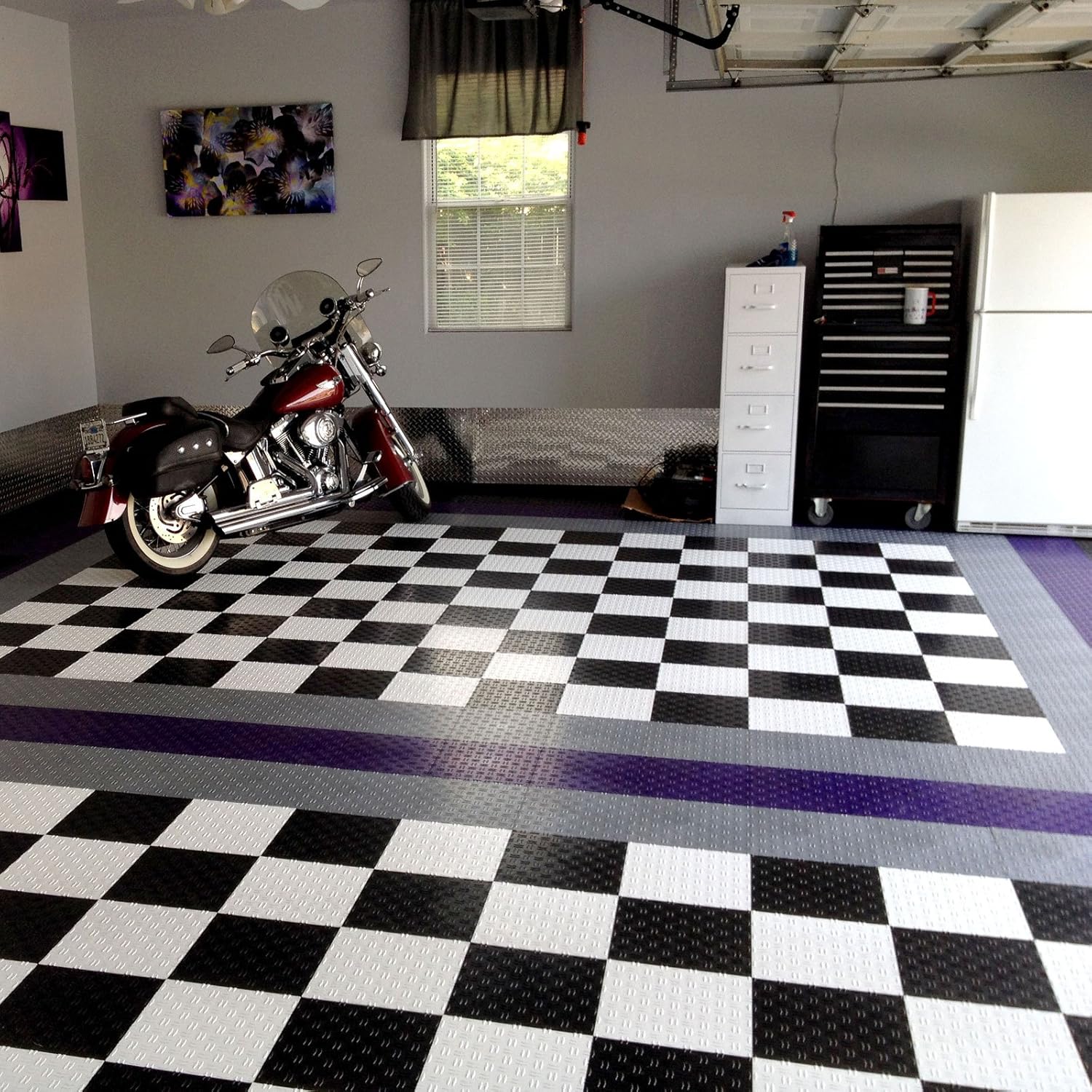 24 Pack, Arctic White IncStores Diamond GridLoc Garage Flooring Snap