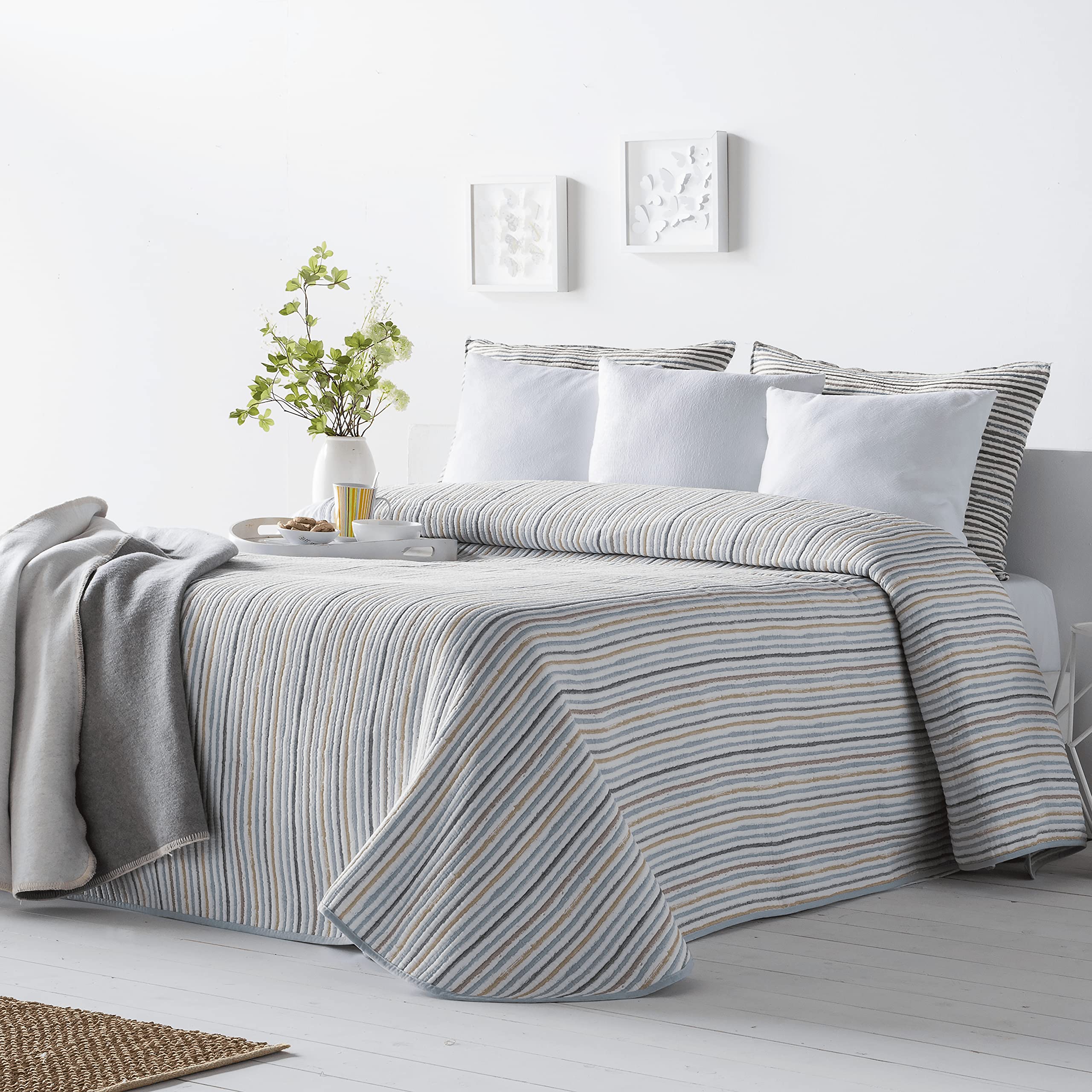 VIALMAN Bedspread Sofia 14 Super King Bed | Quilt Coverlet Beige | Quilt Size 270 x 270 cm | Bedspread Bed & Sofa Throw Beige