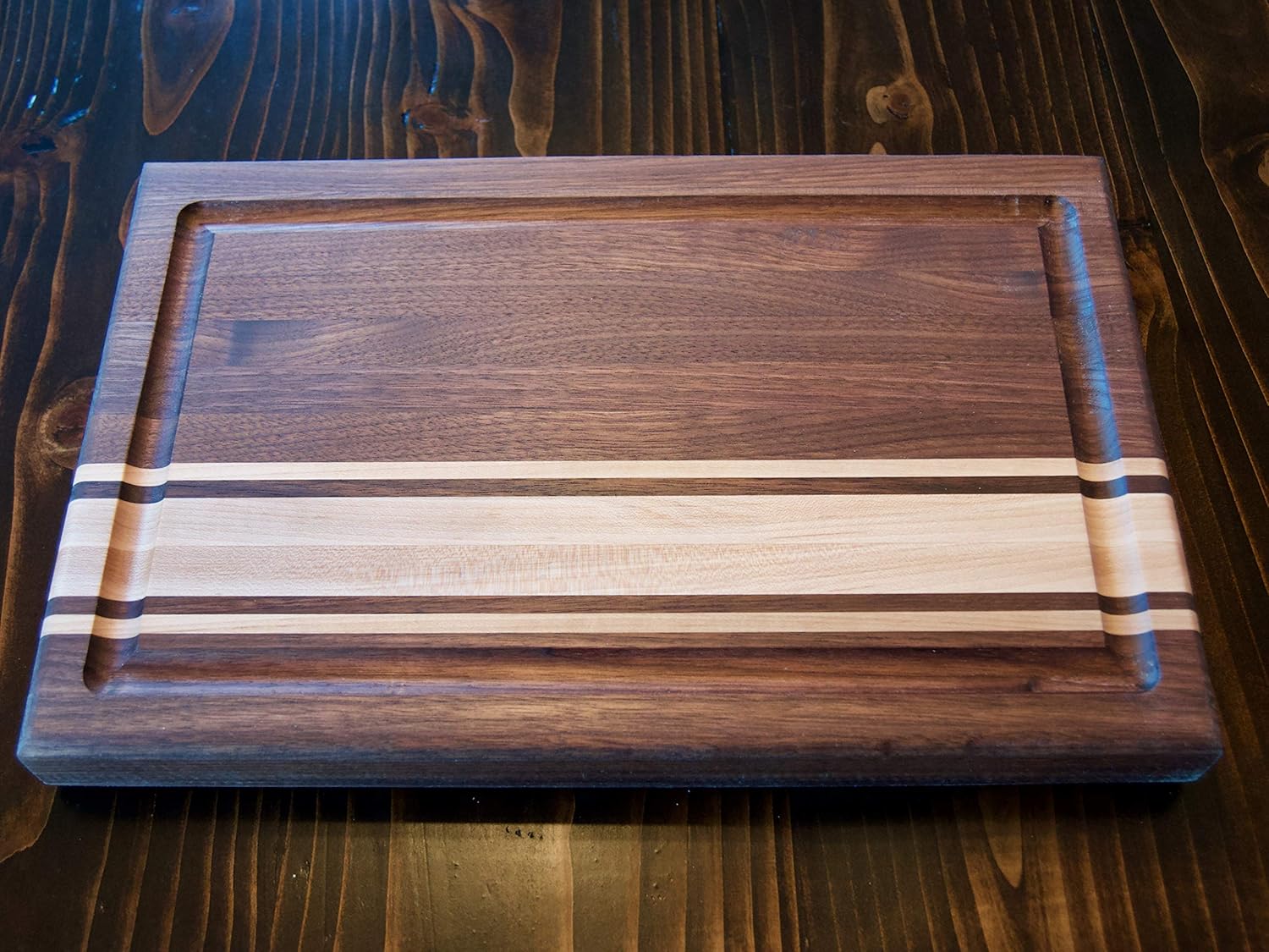 Walnut \u0026 Maple Edge Grain Cutting Board 