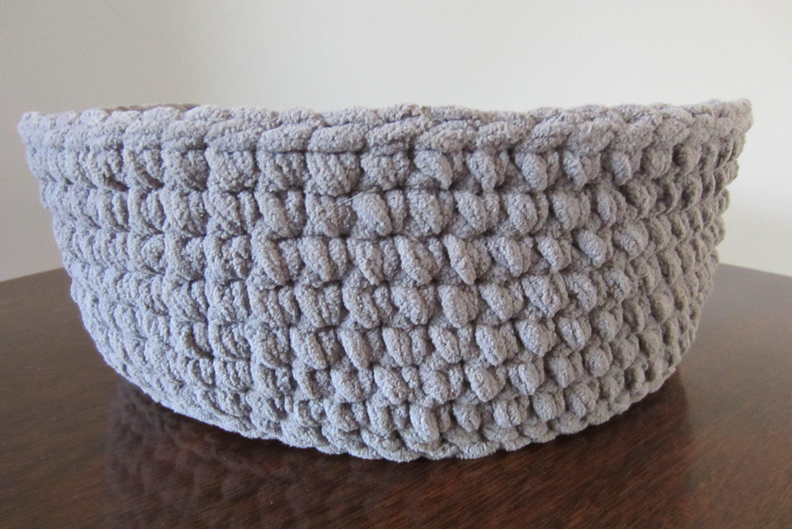 Large Round Basket, Crocheted Cat or Pet Bed, Washable - Many color choices!