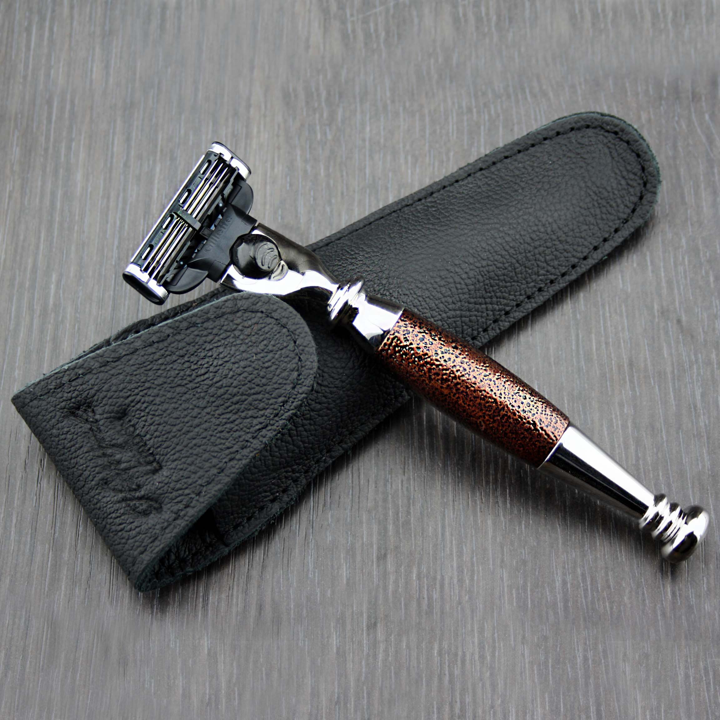 Haryali London Triple Edge Cartridge Hand Assembled Razor (Replaceable Head) in Maroon Antique Handle Comes with Leather Pouch for Better Safety.