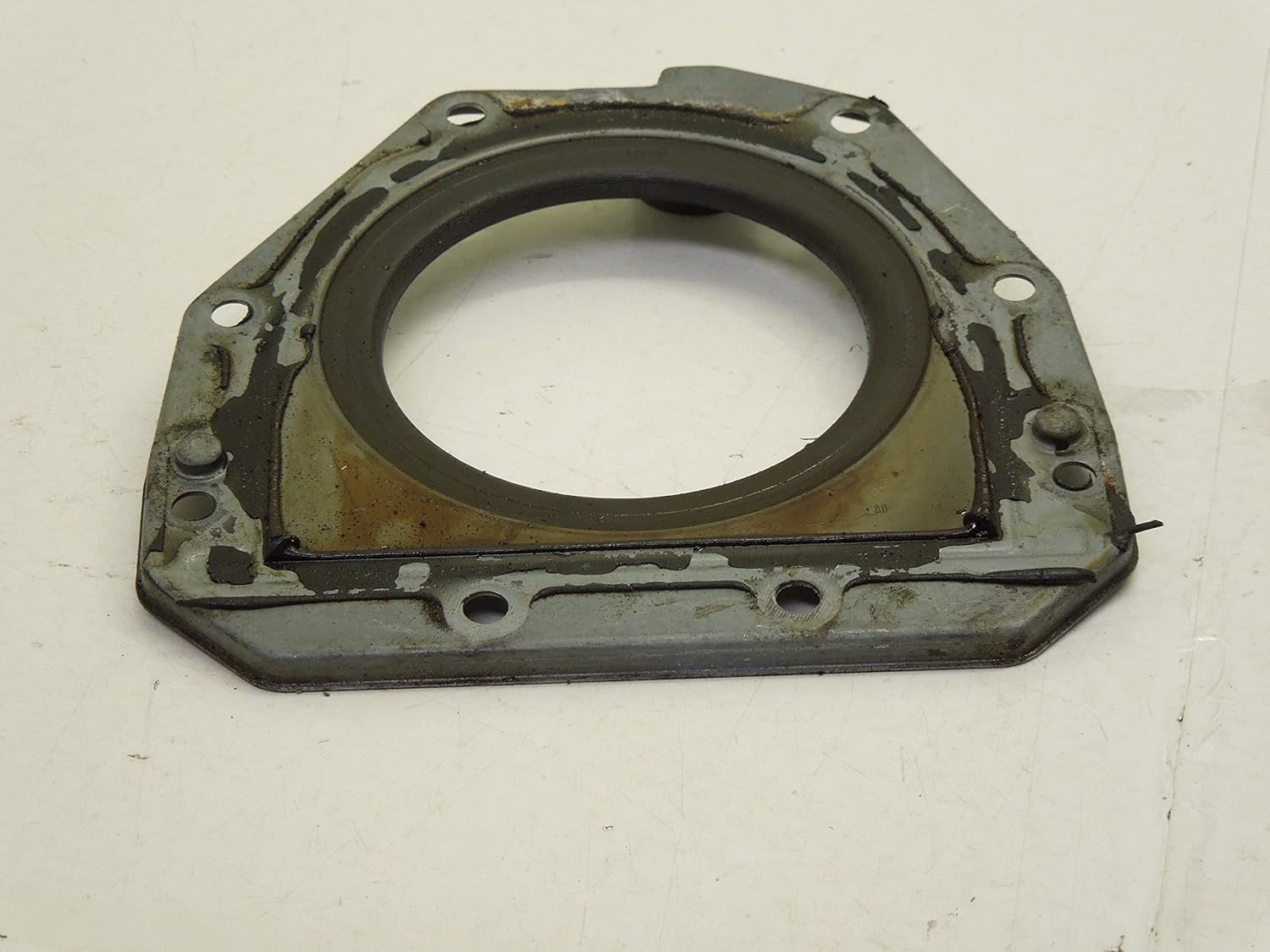 Audi A4 B8 1.8T Rear Crankshaft Oil Seal Plate Automotive