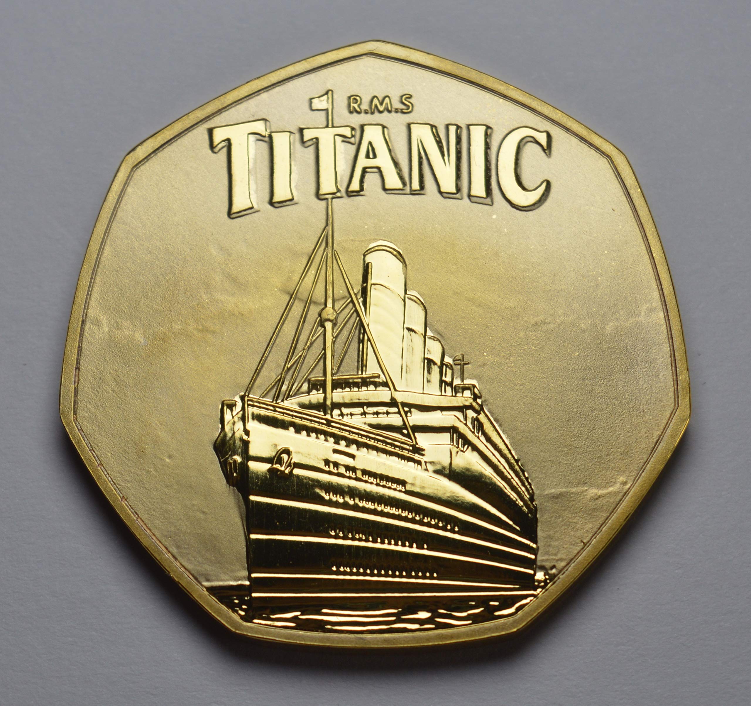 The Commemorative Coin Company RMS Titanic 24ct Gold Commemorative. White Star Line, Ocean Liner, Olympic Class, Sinking, 1912