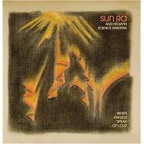Strange Strings (Expanded Edition): Amazon.com.br: CD e Vinil