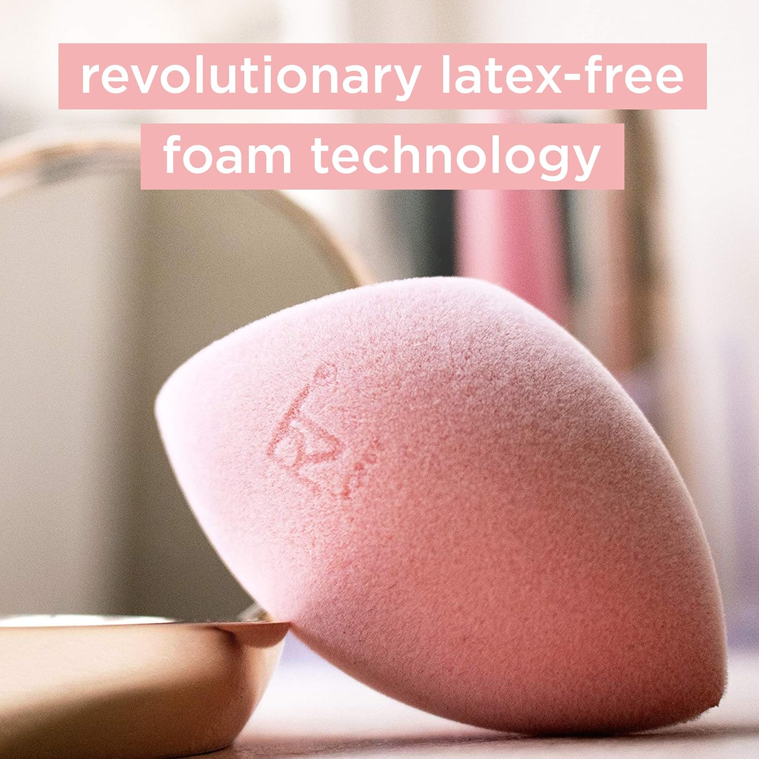 Real Techniques Cruelty Free Miracle Body Complexion Sponge, Ideal for Highlighters, Bronzers, & Body Makeup, for Streak Free, Precise Makeup Application: Beauty