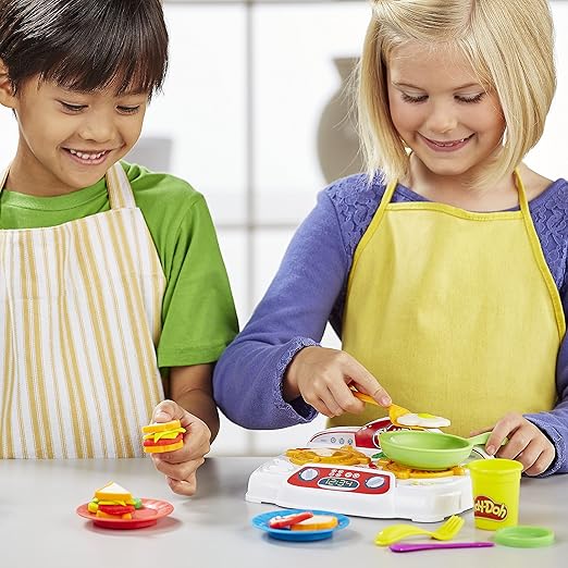 Amazon.com: Play-Doh - B9014 - Kitchen Creations Sizzling Stovetop: Toys & Games