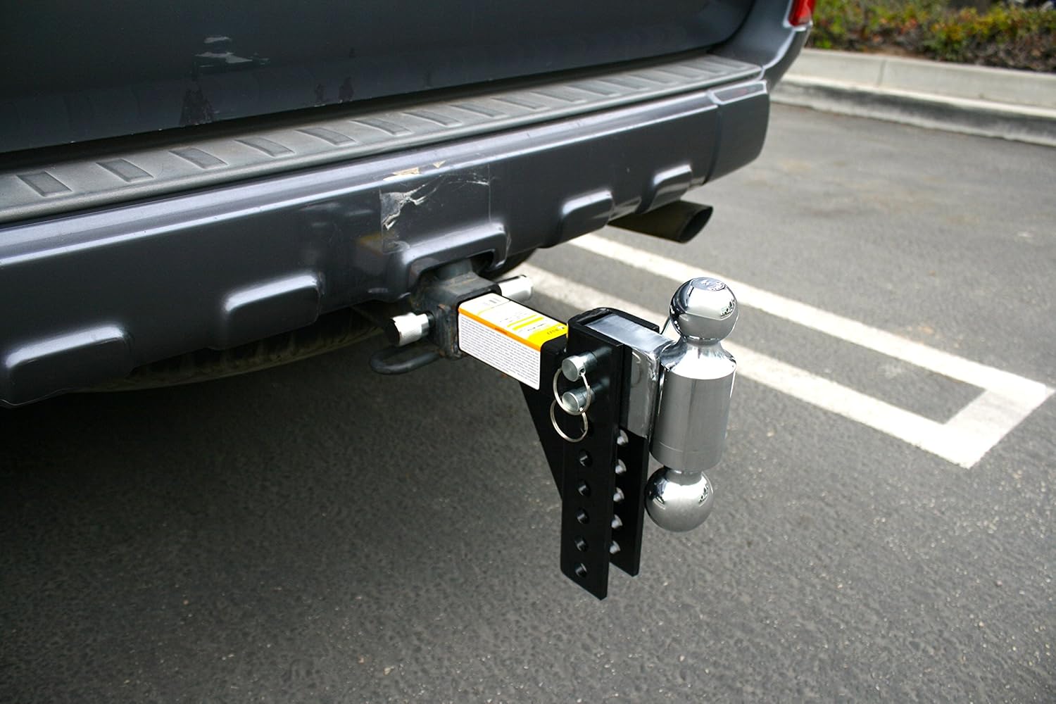 MaxxHaul 70380 Black/Chrome Adjust Dual Ball Mount: Automotive