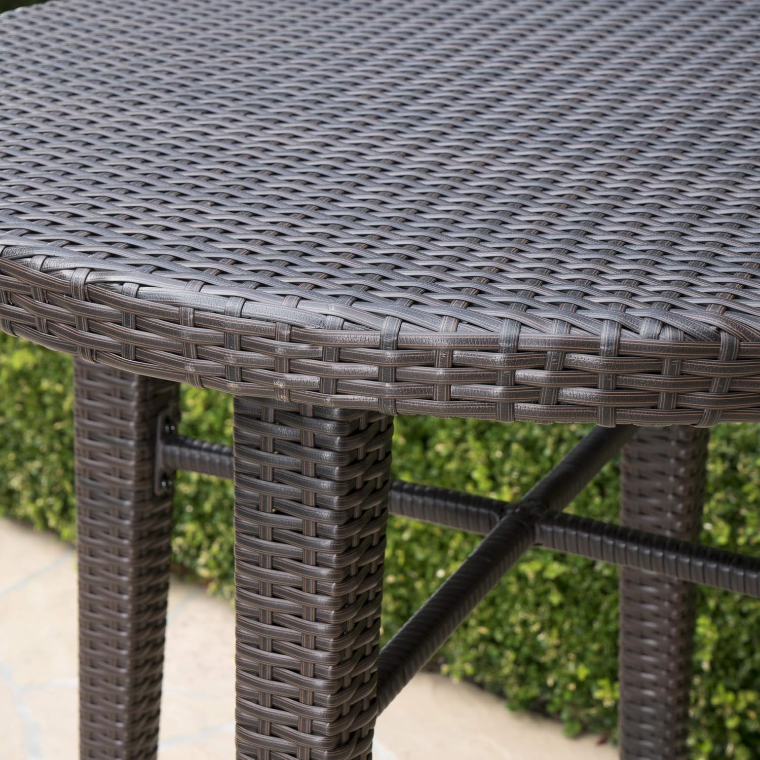 Christopher Knight Home Dominica Outdoor 32.5" Round Wicker Bar Table, Multibrown: Garden & Outdoor