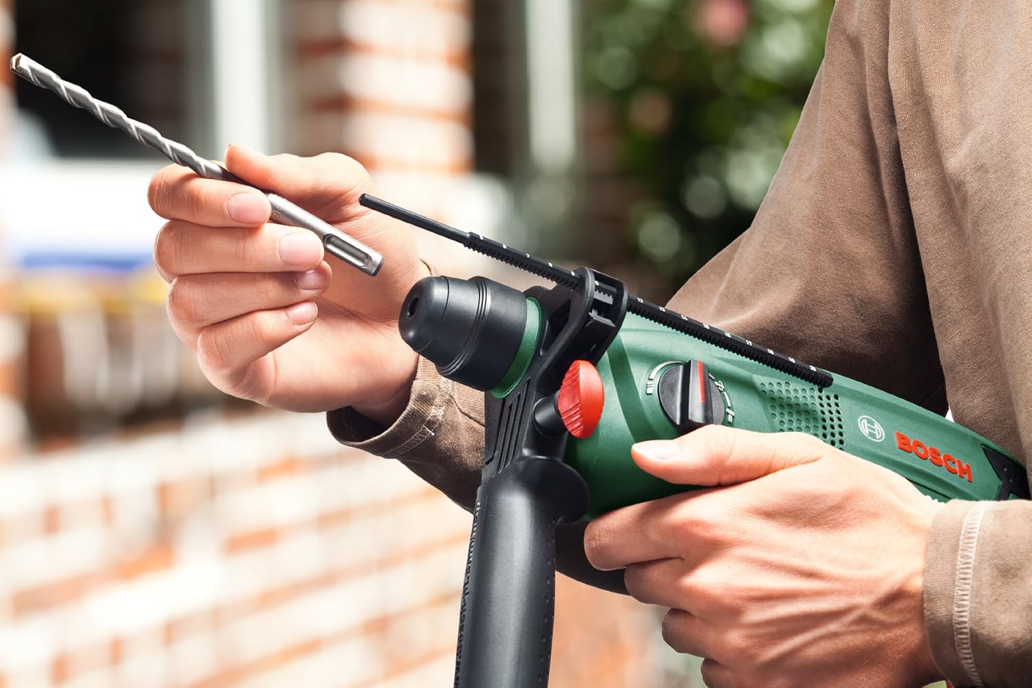 Bosch Rotary Hammer PBH 2100 RE (550 watts, in case), Green - Image 3