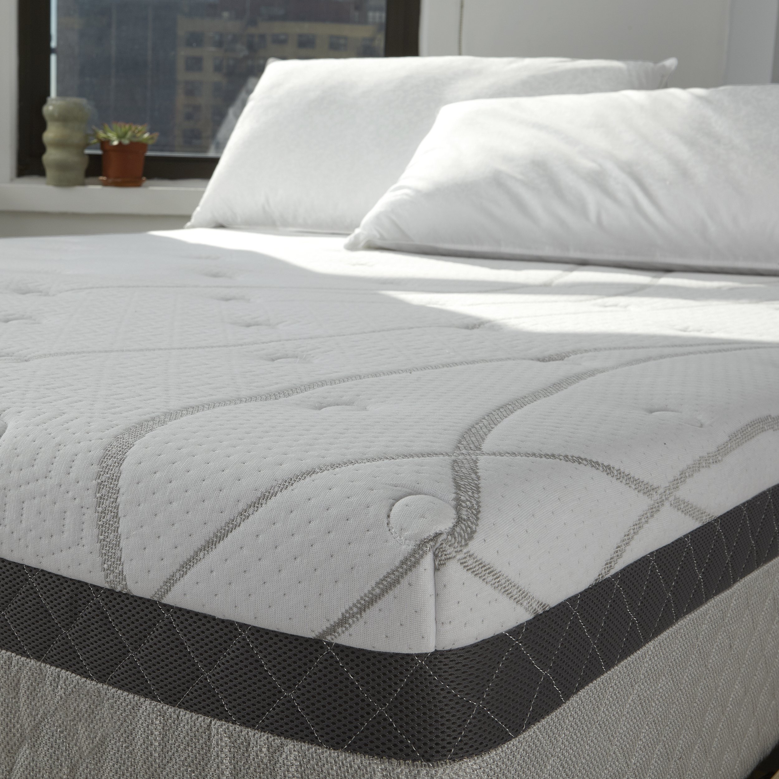 Buy Innovations Skylar 12inch Gel Memory Foam Mattress, Made in The USA with a 20Year Warranty