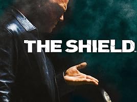 Amazon Co Jp ザ シールド ルール無用の警察バッジ シーズン7 字幕版 を観る Prime Video