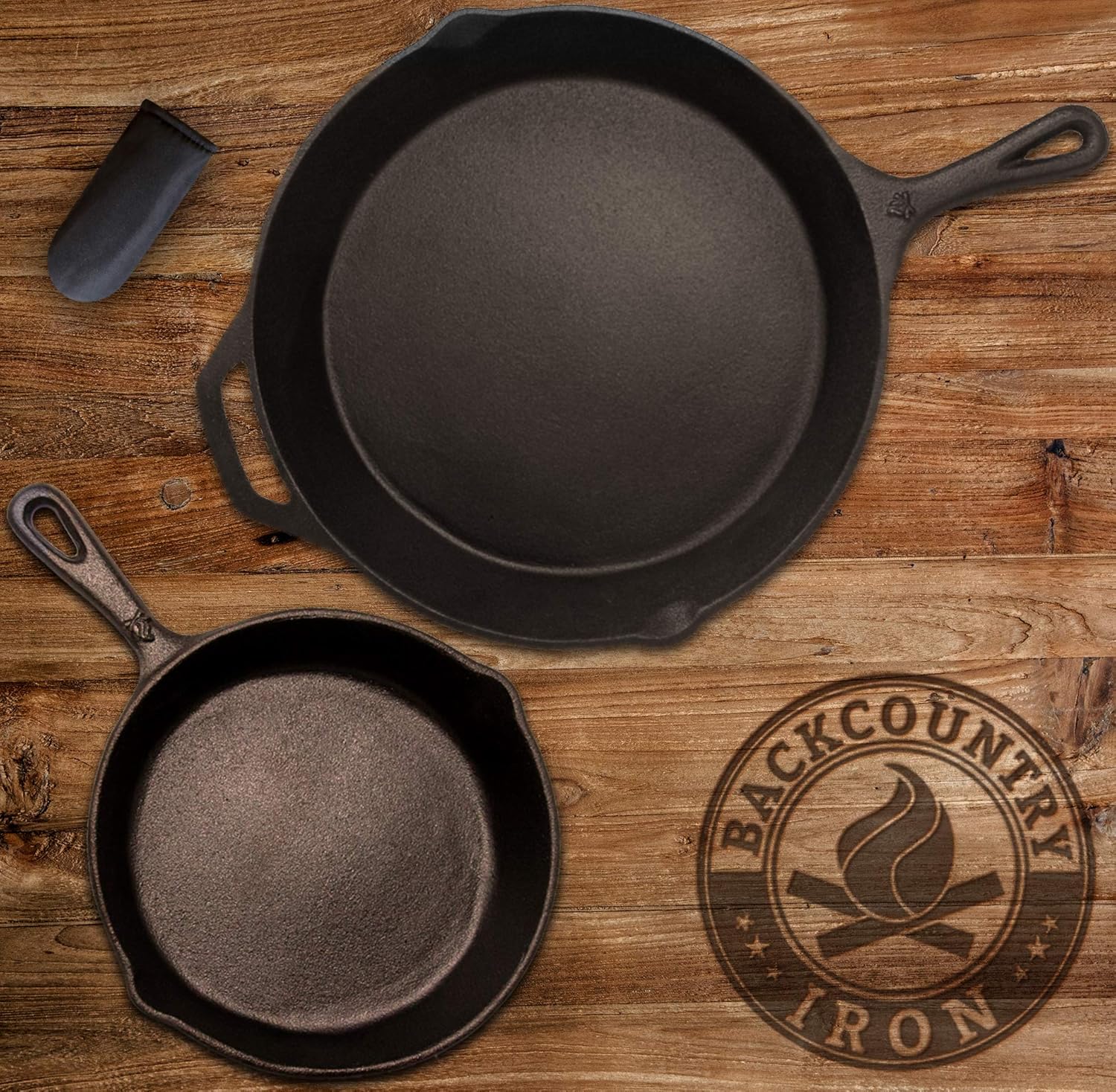 Backcountry Cast Iron Skillet(12 Inch Large Frying Pan + Cloth Handle Mitt, Pre-Seasoned for Non-Stick Like Surface, Cookware Oven/Broiler/Grill Safe, Kitchen Deep Fryer, Restaurant Chef Quality): Kitchen & Dining