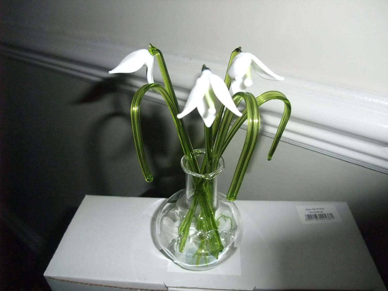 Lyndas Gifts Glass flowers gift in a vase Daffodils, Yellow,green, 6 inches (Daffodils and Grass), 3 inches (Vase) - Image 4