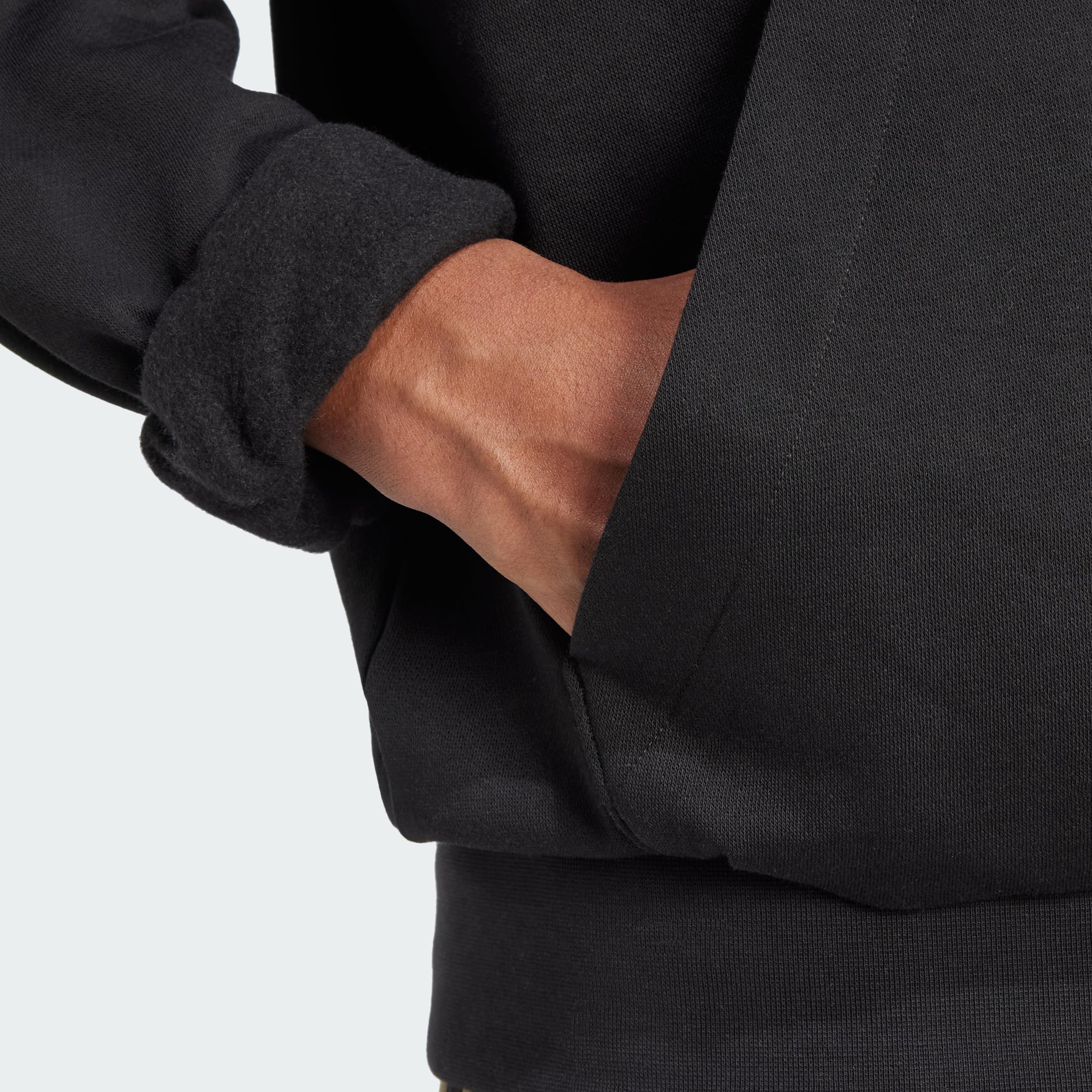 adidas Herren Essentials FEELCOZY Fleece Hoodie, Black/White, L 4