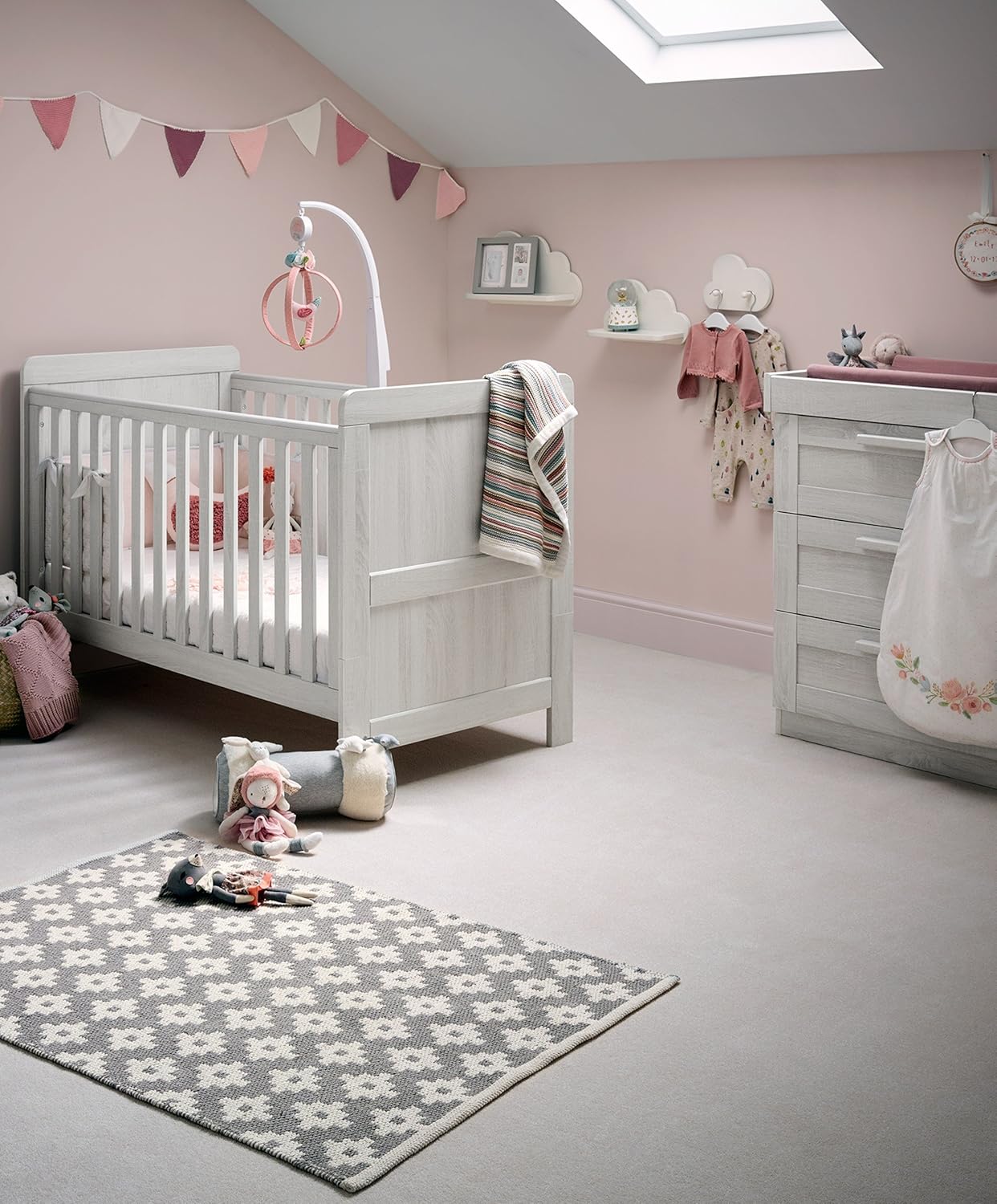 atlas baby furniture