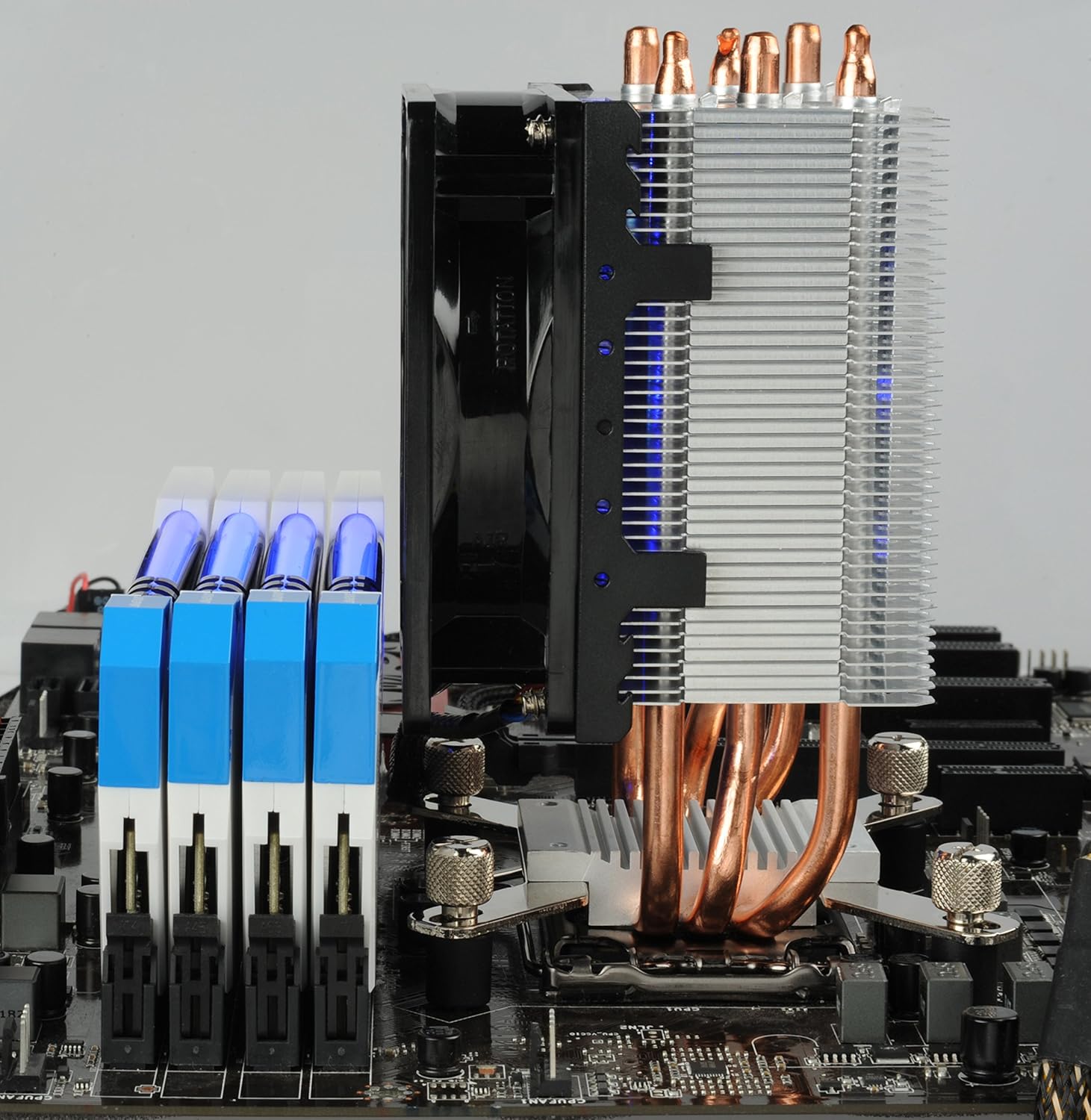 Amazon Com Enermax Ets N30 Ll Compact Intel Amd Cpu Cooler With Direct Heat Pipes Ets N30r He 3 Heat Pipes Computers Accessories Amazon Com Enermax Ets N30 Ll Compact Intel Amd Cpu Cooler With Direct Heat Pipes Ets N30r He 3 Heat Pipes Computers Accessories