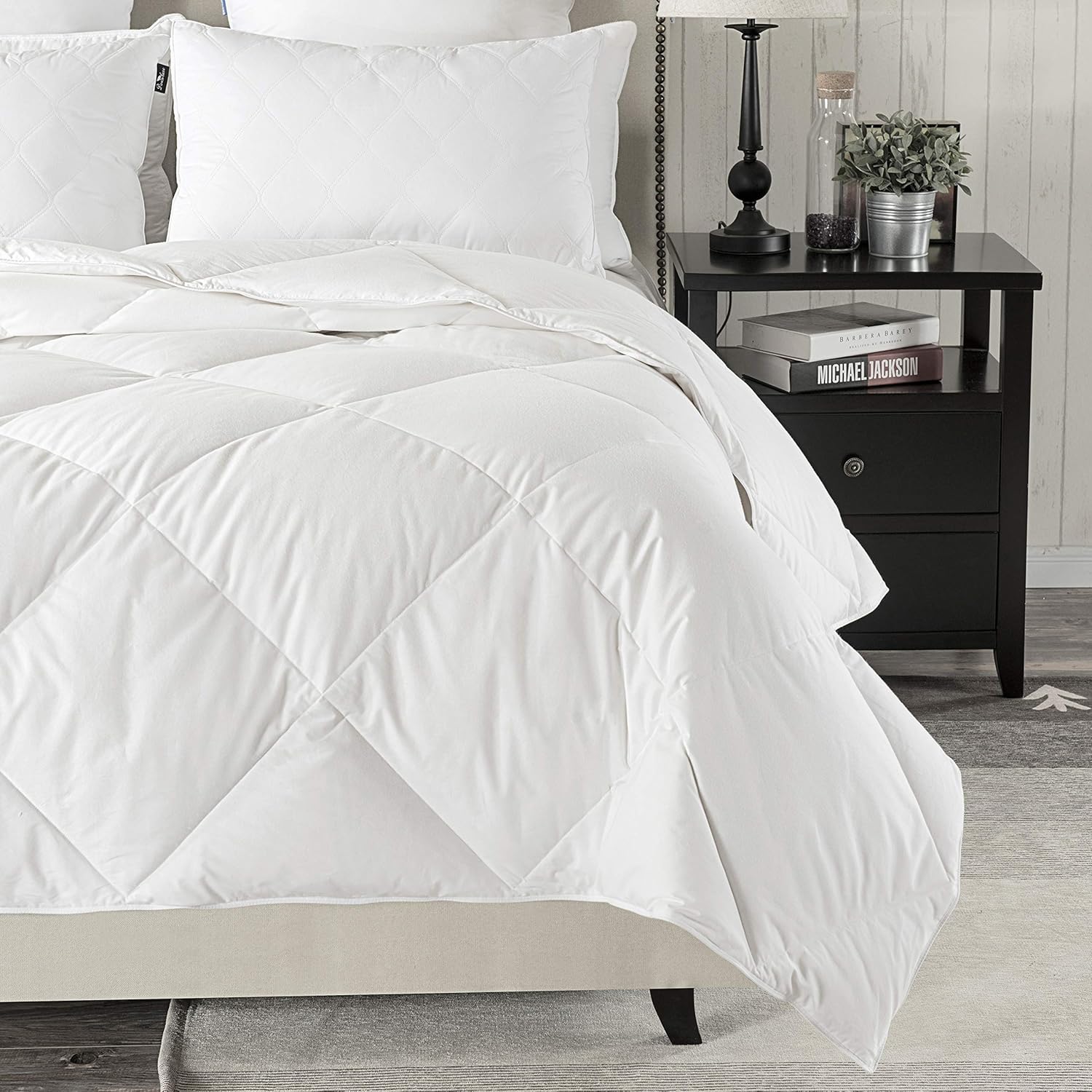 Downluxe Lightweight White Down Comforter King Size - Down Duvet Inserts,230 Thread Count 550+ Fill Power,100% Cotton Shell Down Proof with Tabs: Home & Kitchen