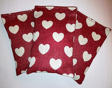 Schraegdesign Lot De 3 Coussins Pour Chat Avec Herbes Et Cœurs Rouges Jouet Pour Chat Valeriane Catnip Amazon Fr Animalerie