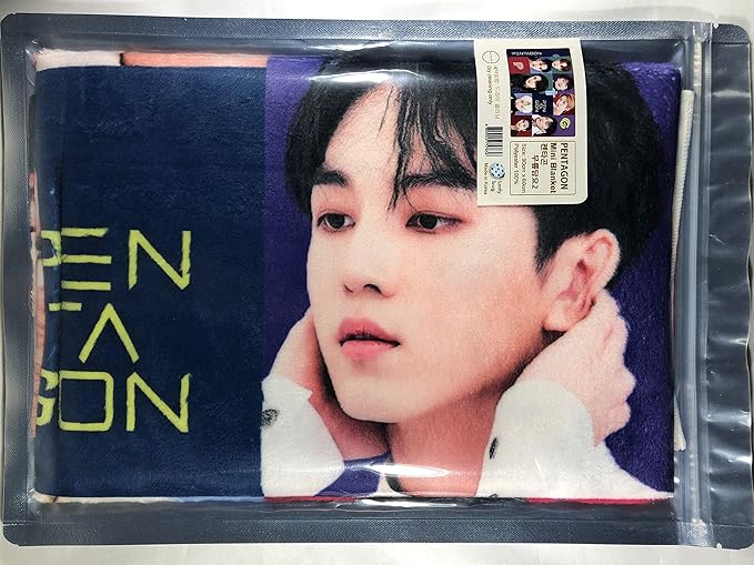 Amazon Pentagon ペンタゴン グッズ ミニ ブランケット ひざ掛け ミニ毛布 Mini Blanket Tradeplace K Pop 韓国製 アイドル 芸能人グッズ 通販