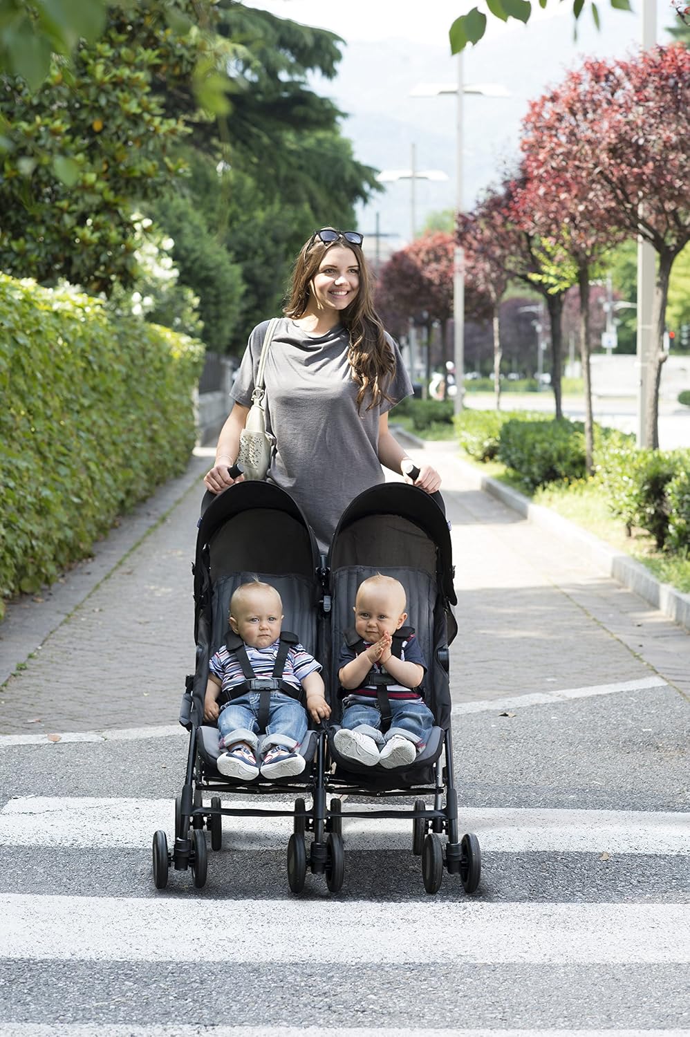 Chicco OHlalà Twin Double Stroller Pushchairs from Birth to 15 kg for Twins and Siblings, Lightweight Reclining and Folding Double Buggy, Compact Closure, Rain Cover and Extendable Canopy - Black - Image 5