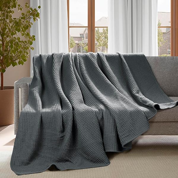 AAVNI HOMES 100% COTTON WAFFLE WEAVE BLANKET – KING SIZE (90X108), SAGE GREEN – SOFT, BREATHABLE COOLING BLANKET FOR BED – LIGHTWEIGHT COZY SUMMER & SPRING BEDDING
