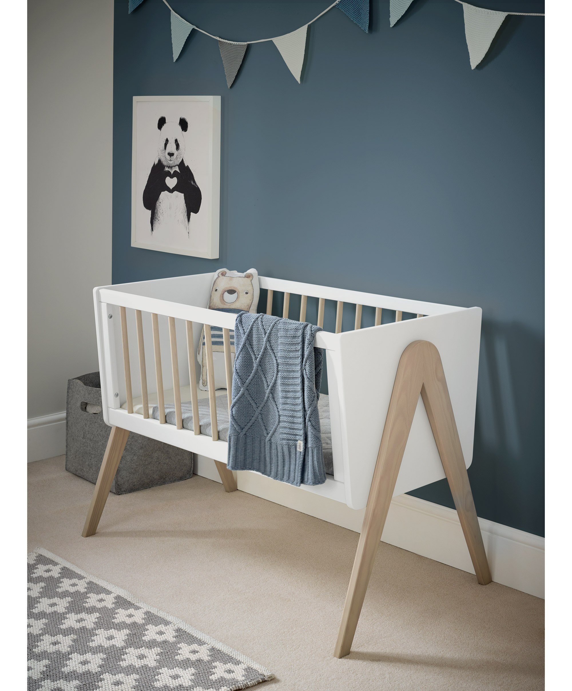 mamas and papas white nursery furniture