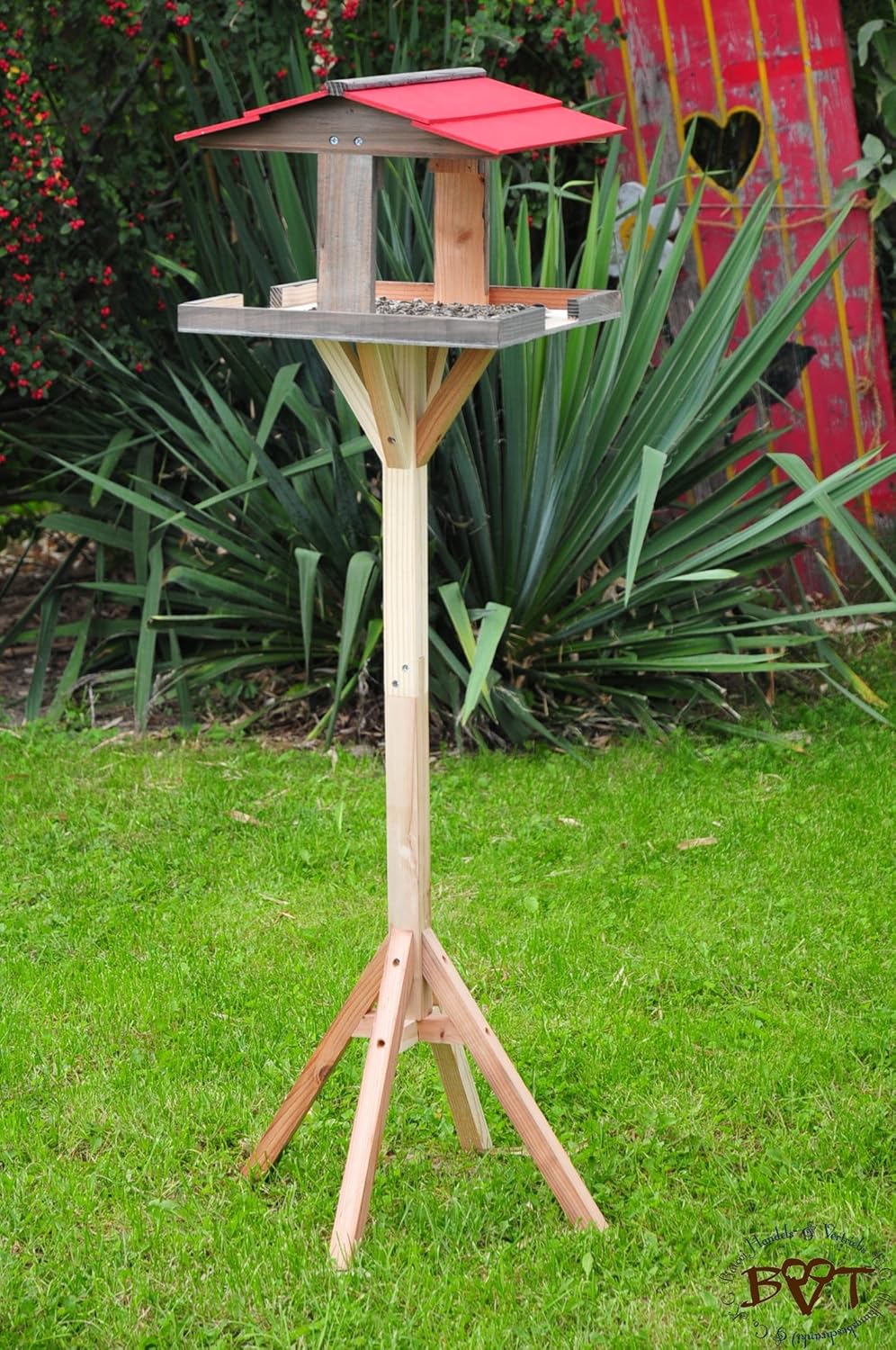 wetterfestes vogelhaus mit ständer