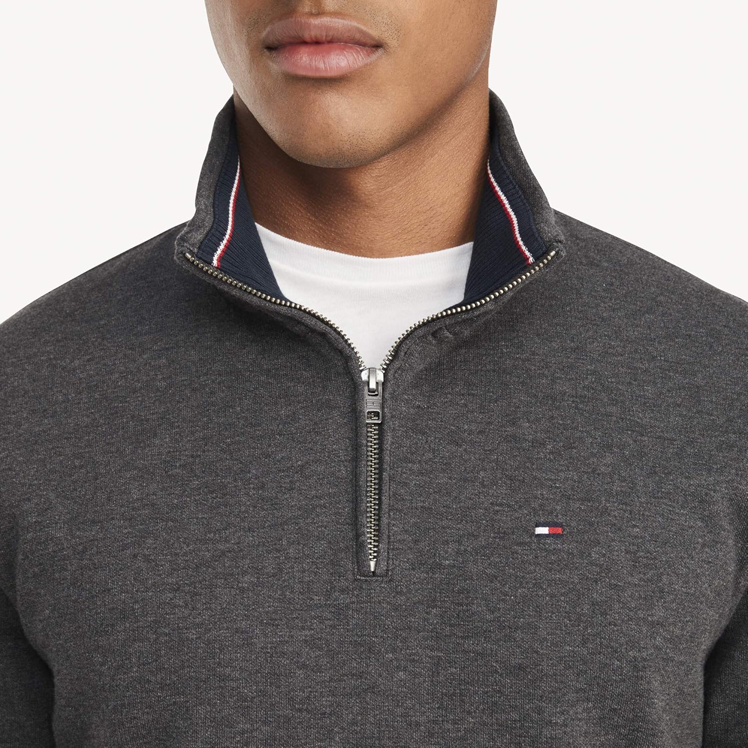 Tommy Hilfiger Men's 1/4 Zip Mockneck Sweatshirt at  Men’s Clothing store