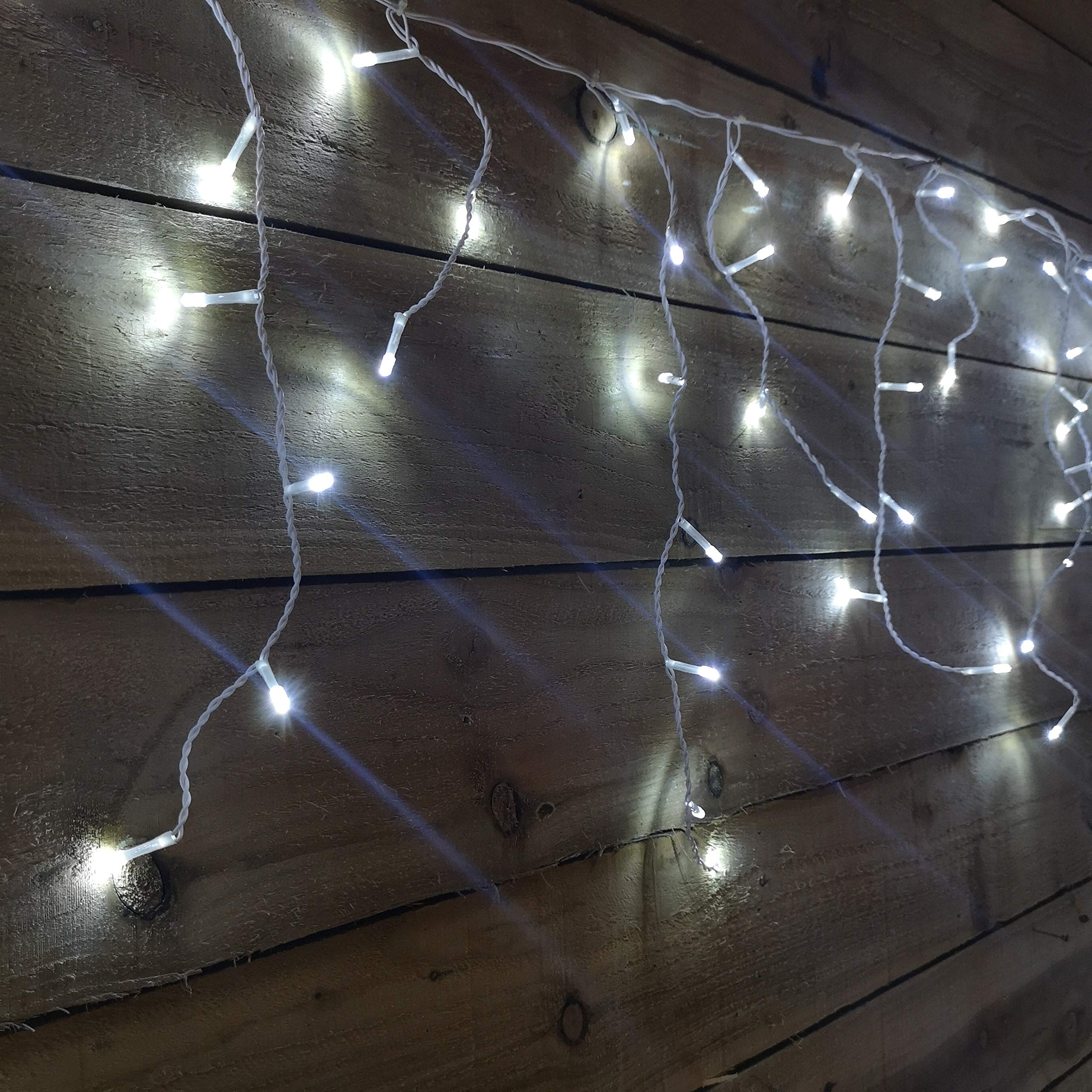 The Christmas Workshop 77540 720 Icicle LED Outdoor Christmas Lights | 17.1 Metres | Bright White Colour | Indoor & Outdoor Fairy Lights | Weddings & Gardens | 8 Functions | Mains Powered