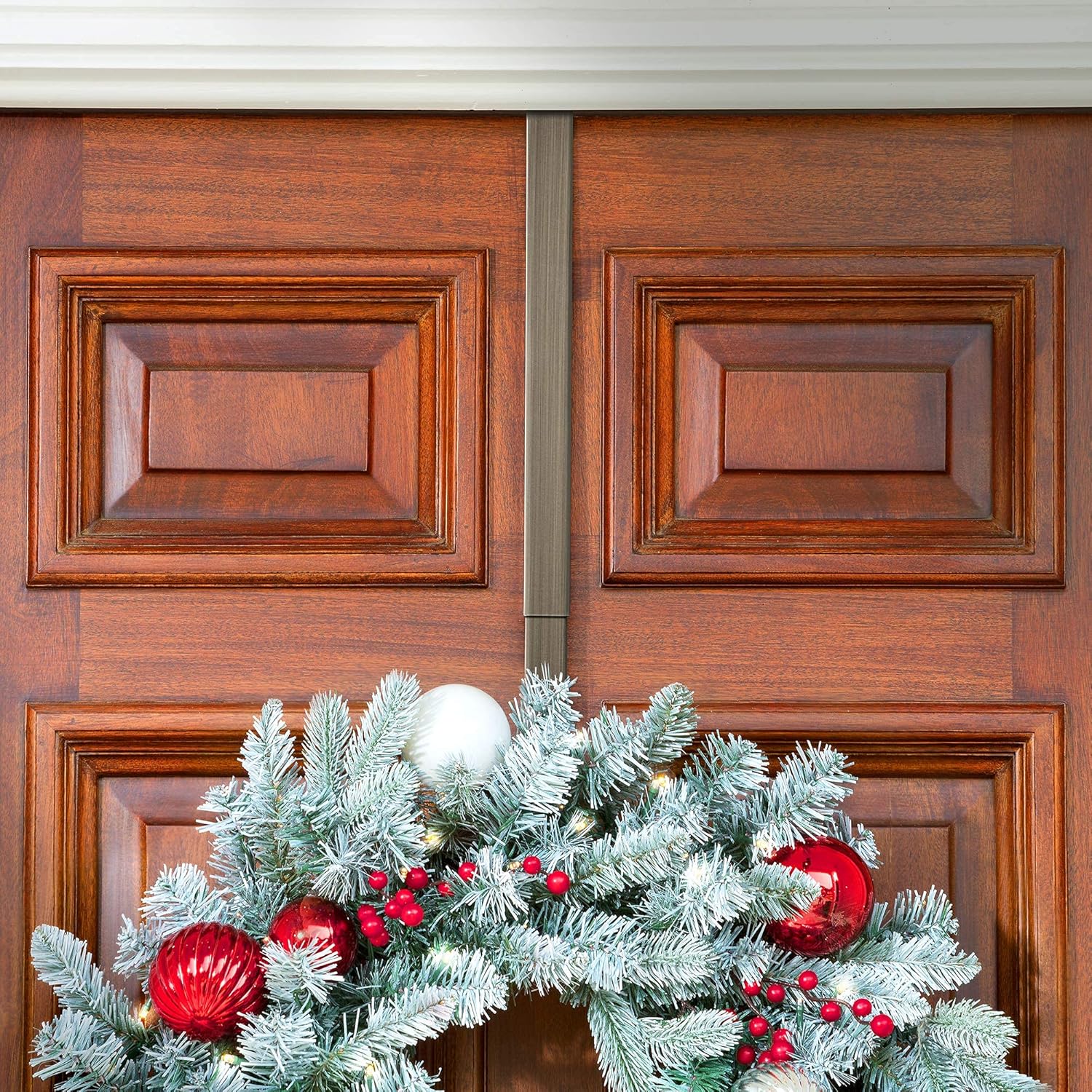 Adjustable Length Wreath Hanger - Brushed Nickel: Garden & Outdoor