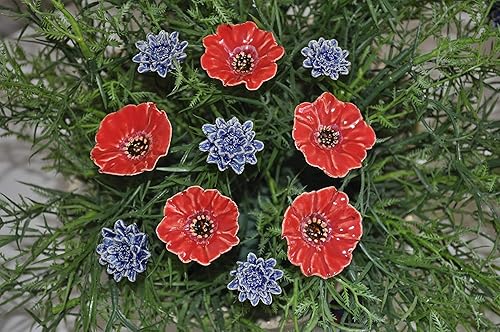 10 Keramikblumen: Mohnblumen und Kornblumen