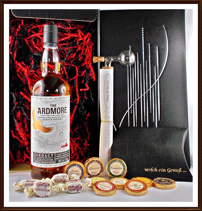Geschenk The Ardmore Legacy Single Malt Whisky + Flaschenportionierer + 10 Edel Schokoladen Confiserie DreiMeister & DaJa + 4