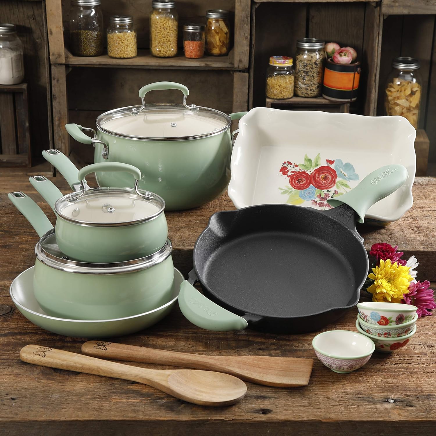 The Clara 17Piece Classic Belly Aluminum Cookware Combo Set, Mint