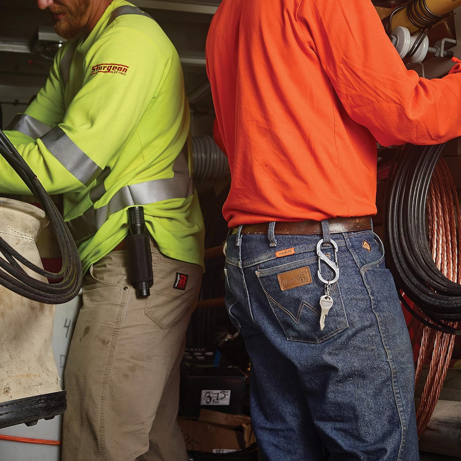 Nite Ize LSB4-11-R3 Dual Locking Carabiner, Size #4, Stainless: Closet Storage And Organization Systems: Industrial & Scientific