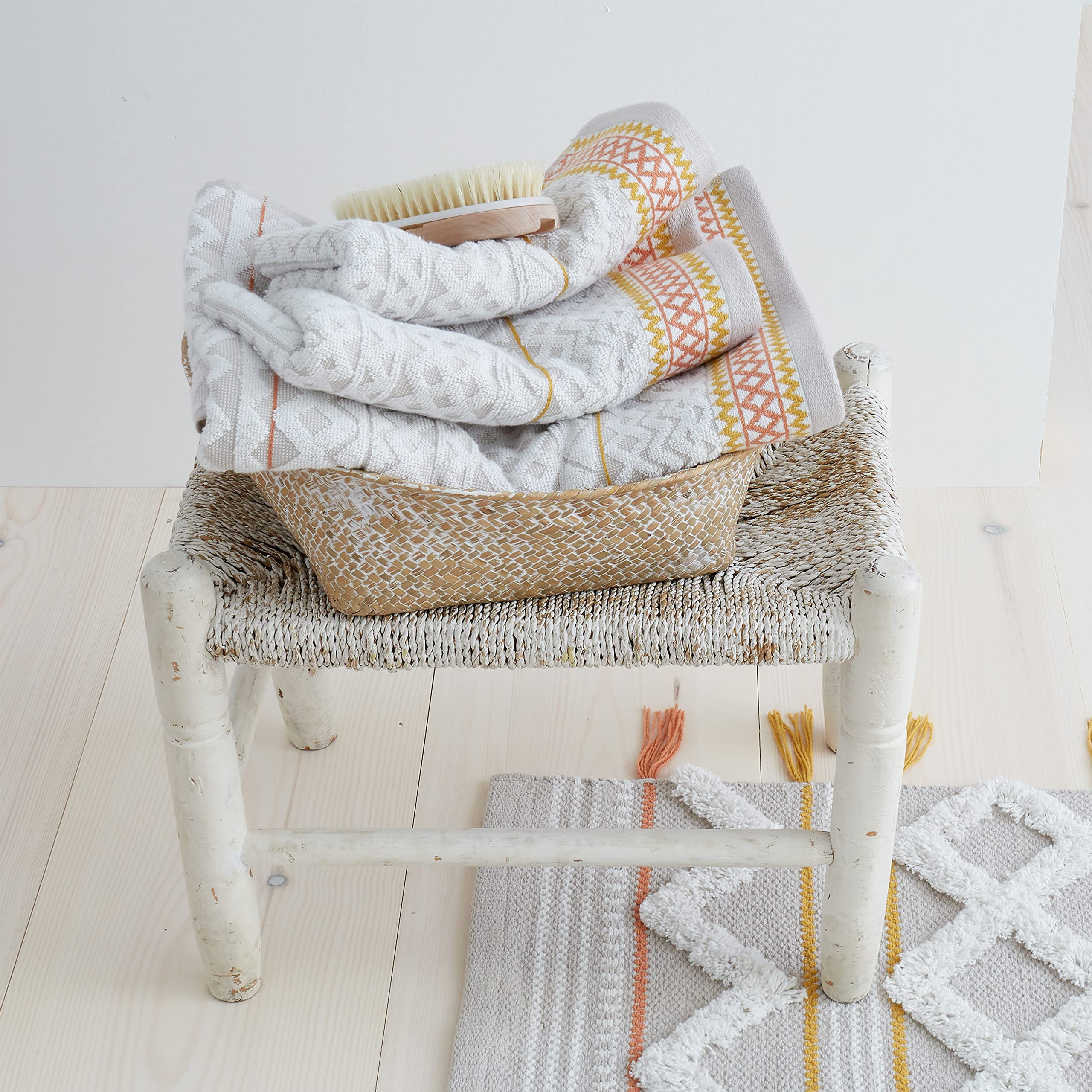 Pineapple Elephant Diamond Jacquard Cotton Bath Towel Natural