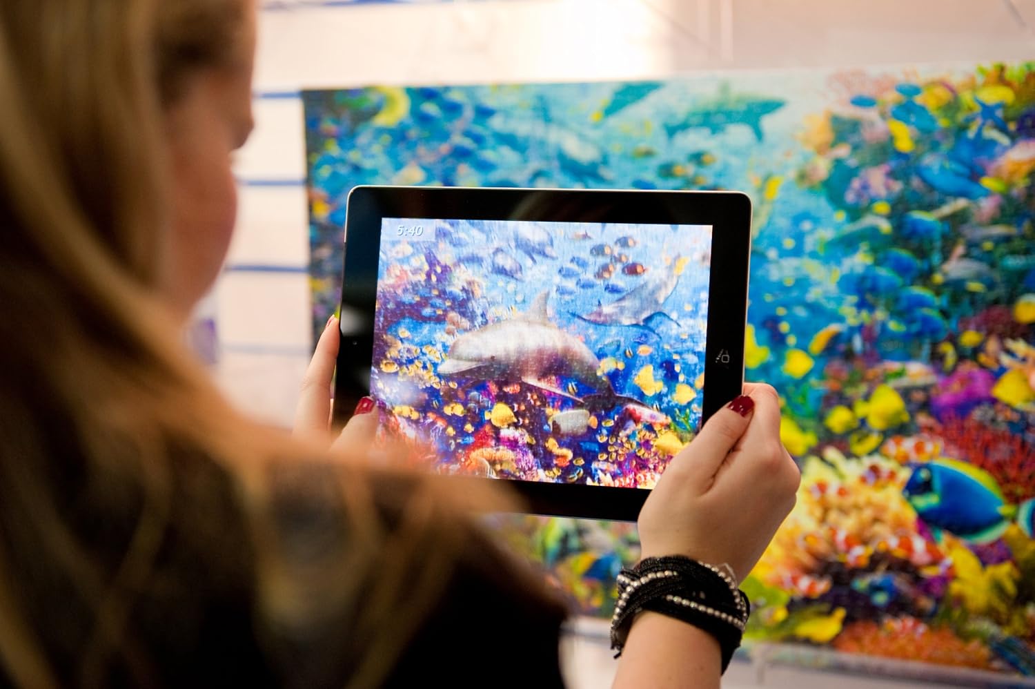 Ar дополненная реальность. дополненная реальность выставка. комната дополненной реальности. дополнительная реальность. технологию augmented reality (ar).