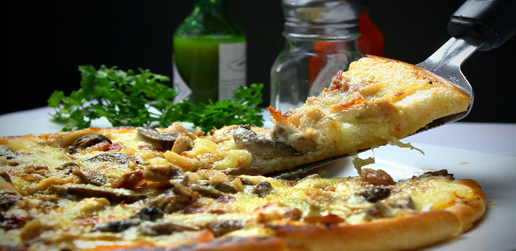 Pizza Recipes: 50 Delicious Homemade Pizza Crust Recipe Book Value Pack 2