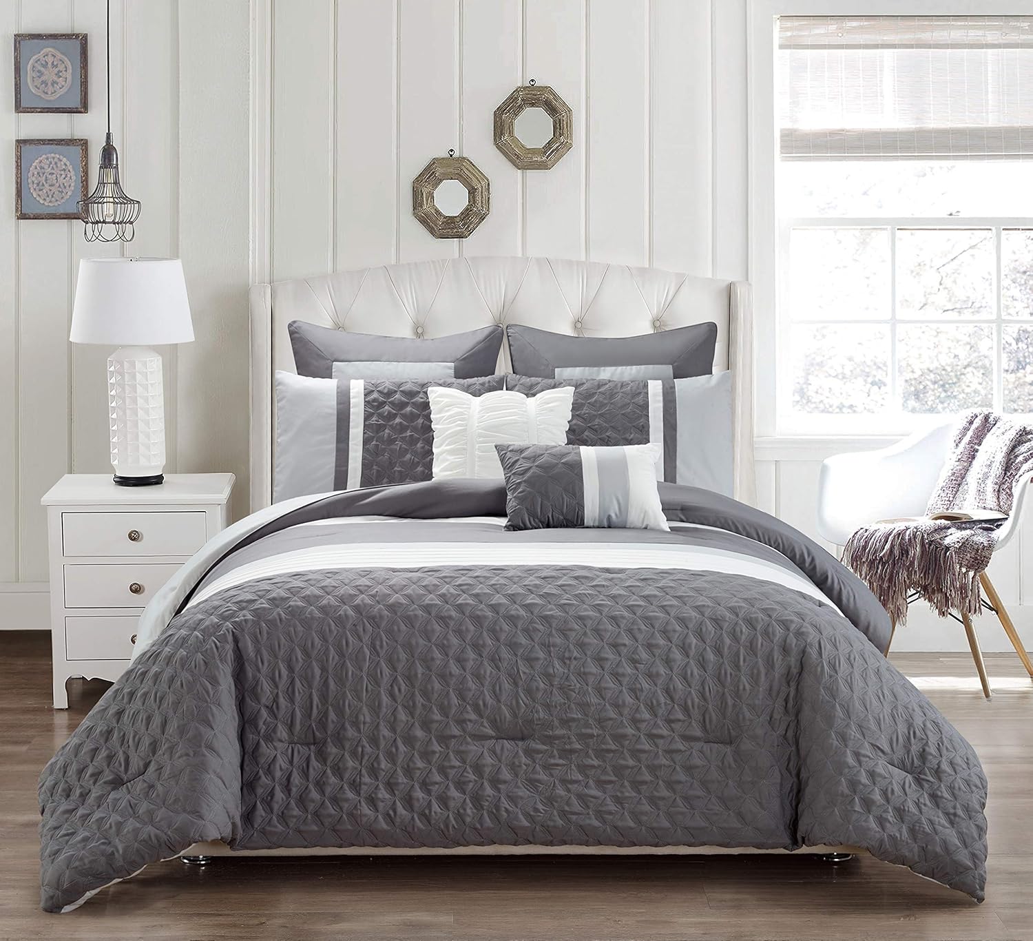 Amazon Com Kensie Somali Geometric Comforter Set Queen Grey White Home Kitchen