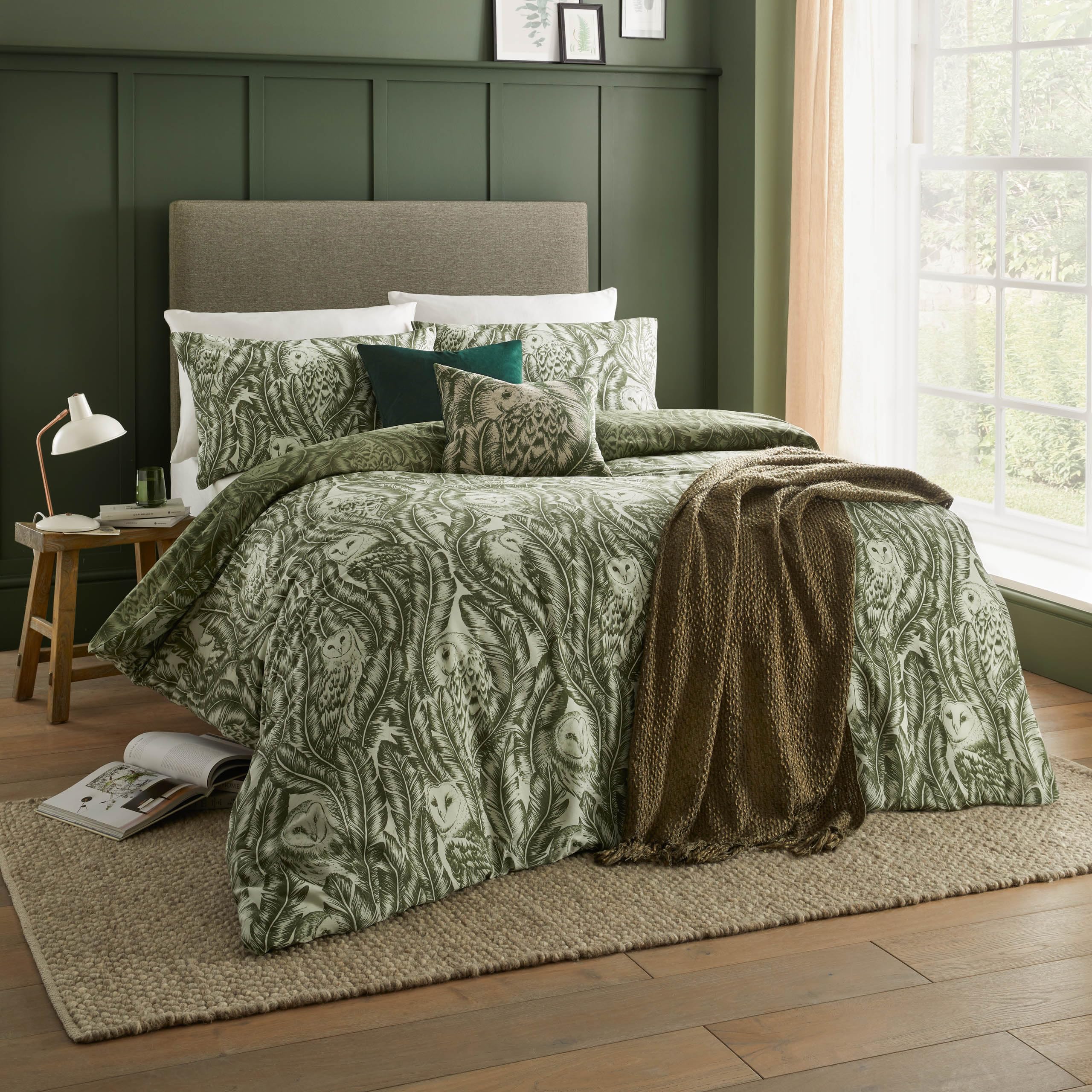 Wylder Albus Duvet Cover Set – Reversible Woodland Owl Slub Cotton Rich Bedding (Forest Green - King)