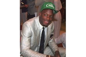 JCGSPORTS LEN BIAS 8X10 SPORTS ACTION PHOTO (XLT)