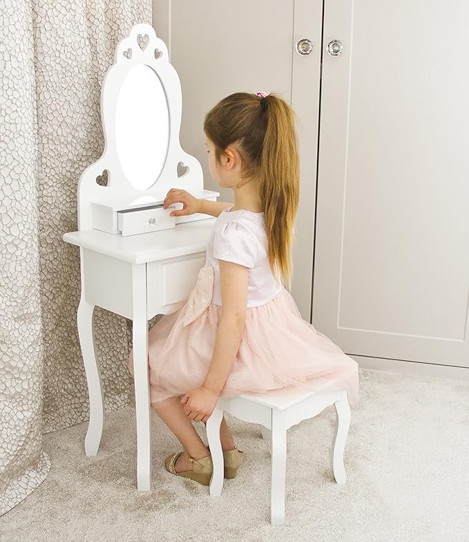 older girls dressing table