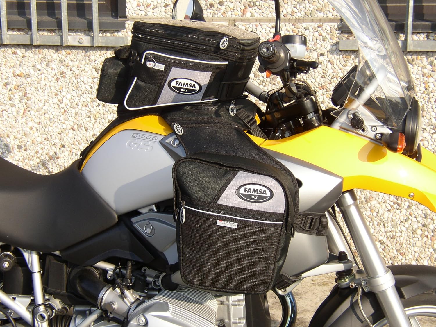 famsa motorcycle luggage