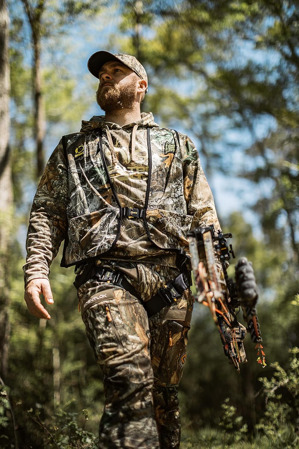 Hunter Safety System Treestalker Safety Harness : Sports & Outdoors