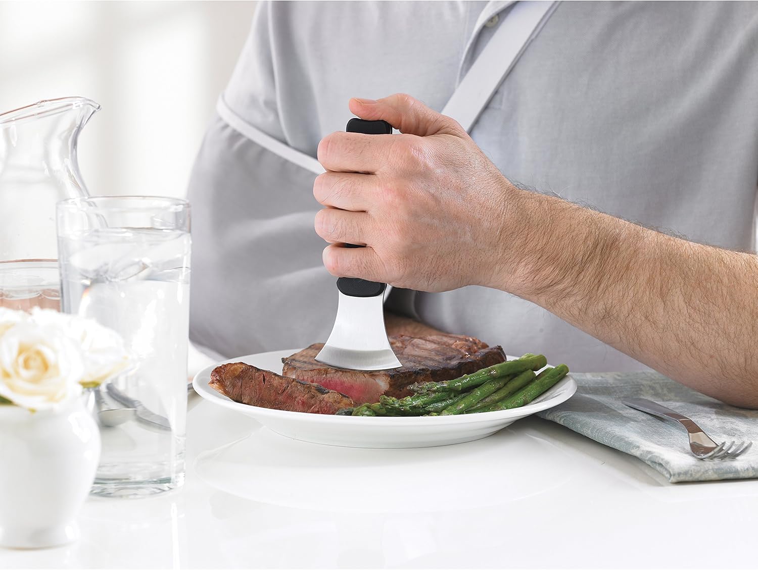 DMI Verti-Grip Curved Cutting Kitchen and Dinner Knife for Individuals with Limited Hand Strength, Steak Knife, Dishwasher Safe, Stainless Steel Blade: Health & Personal Care