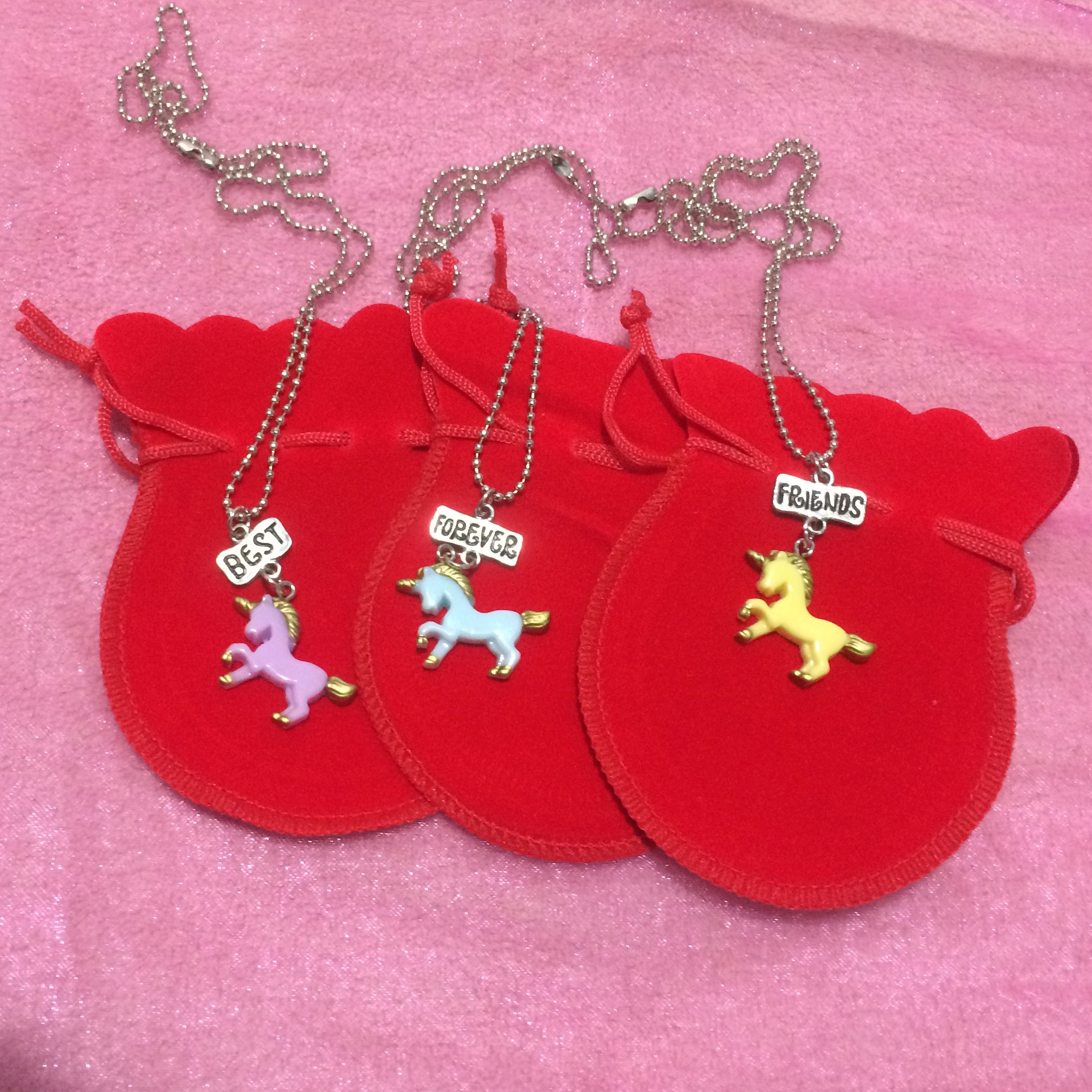 3pcs Necklace Set for Best Friends Unicorn Necklace Pendant Symbolize Girls Boys Best Friendship Necklace Last Forever Children Delicate Gifts
