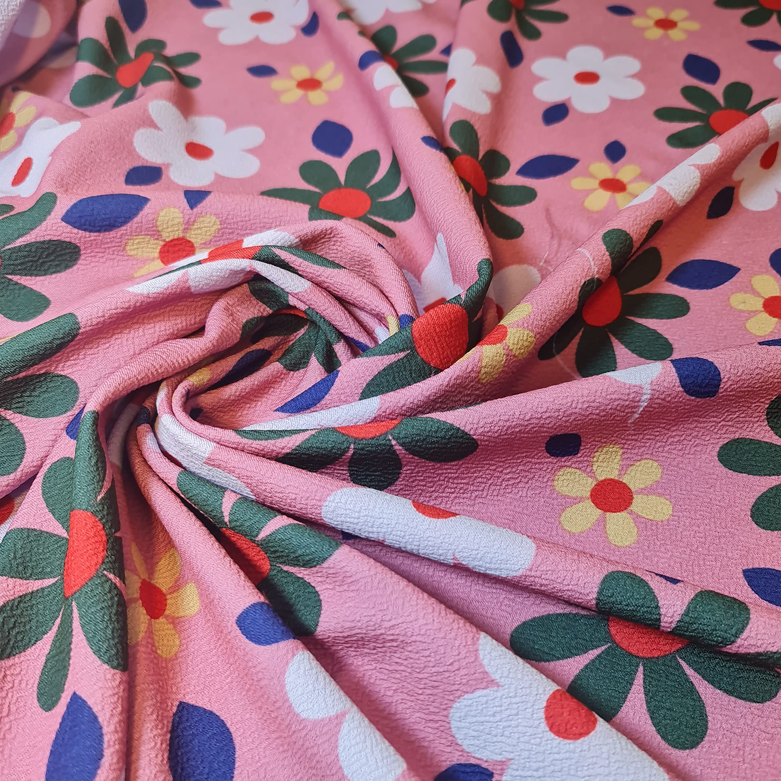 Plain Scuba/Crepe Jersey Stretch Spandex Dress Fabric Material 58" Wide (Pink Floral) — image 1