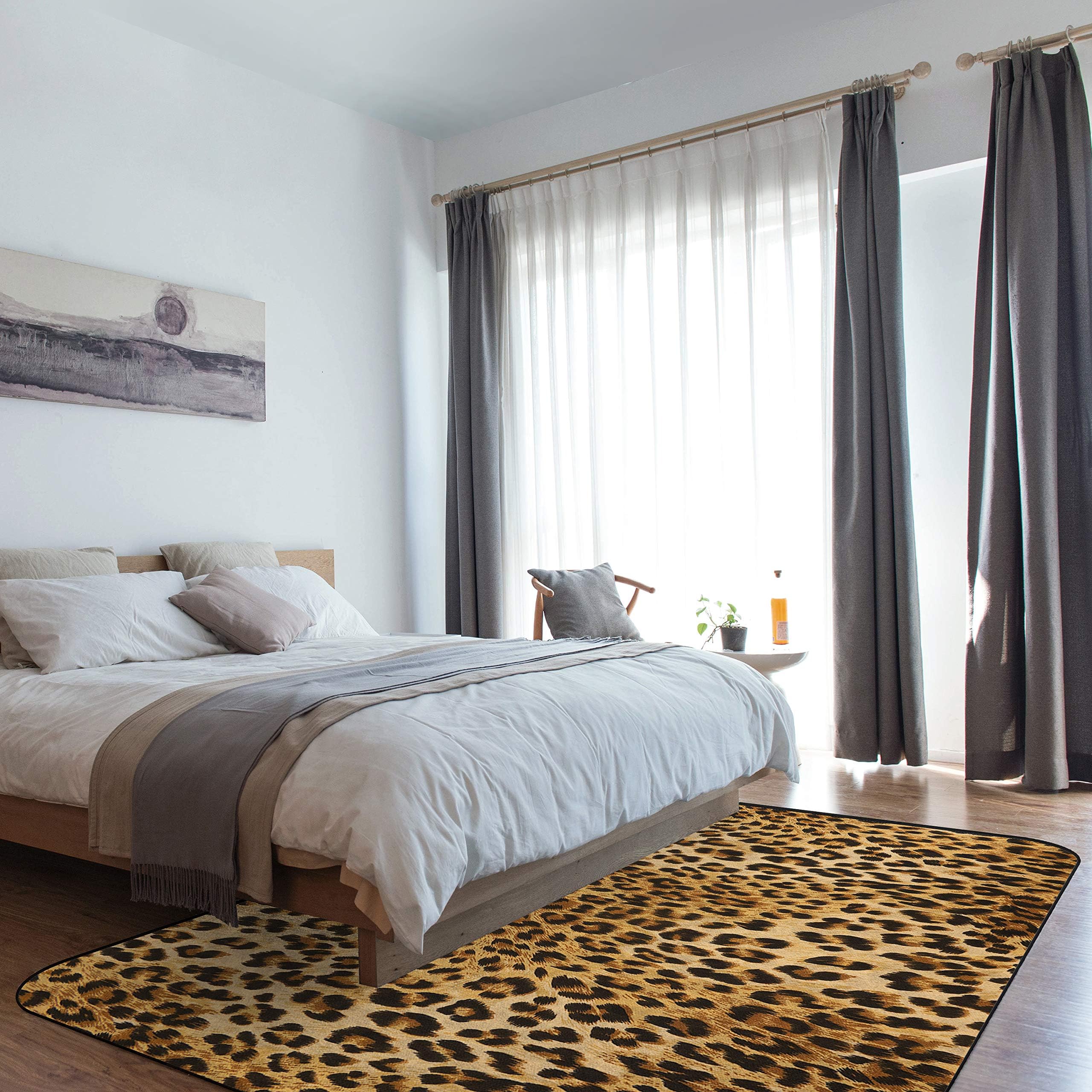 OUR WINGS Modern-Nonskid Indoor Rugs,Leopard Print (2ft x 3ft) Kitchen and Bathroom Sofa Carpet,Trendy Colors and Patterns,Soft Fibers(Non-Slip)