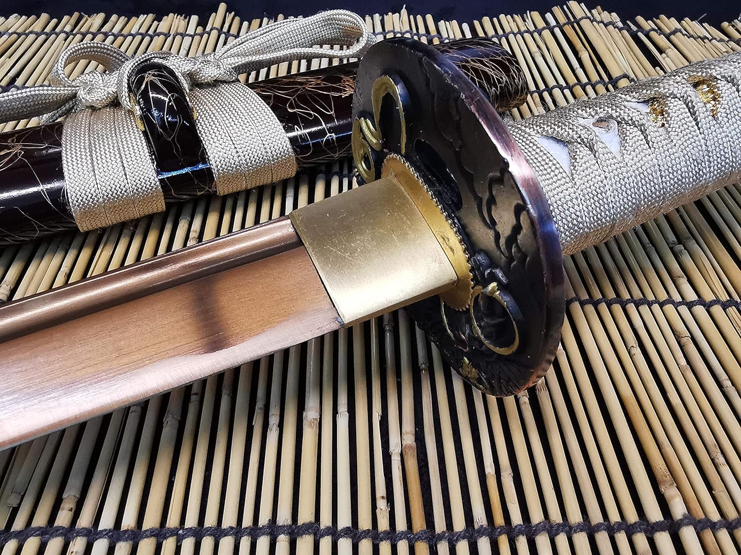 Amazon Com Ronin Xronin 覇気 四大金刚 Authentic Handmade Gold Blade Hand Folded Hand Forged Hand Sharpened Full Tang Real Japanese Samurai Sword Anime Katana Haki 4 Guardian