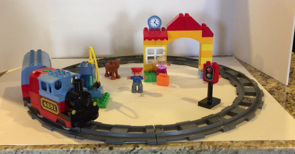 duplo train engine