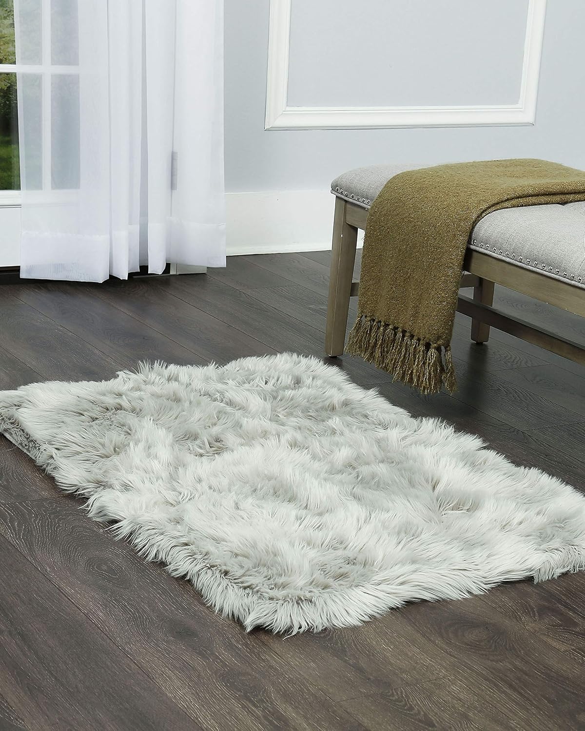 Home Dynamix Nicole Miller Aspen Sheepskin Faux Fur Shag Accent Area Rug 30